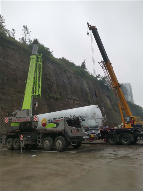 津市市“不怕风雨冻”—— 吊车的 “恶劣环境适应” 技术